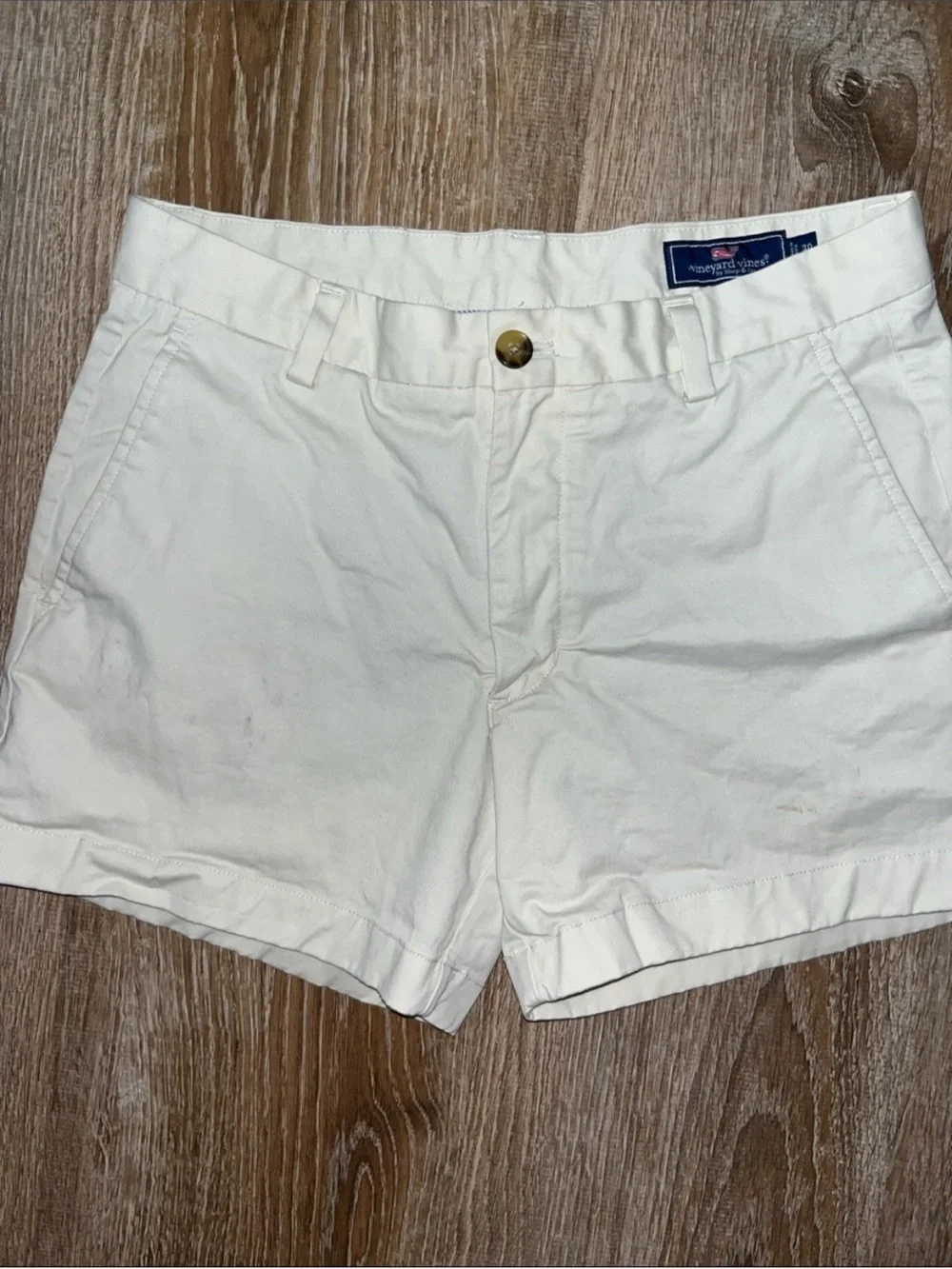 Vineyard Vines Cream men Chino Bermuda Shorts